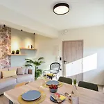 Dandelion Apartment