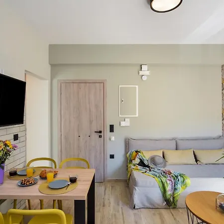 Dandelion Apartment