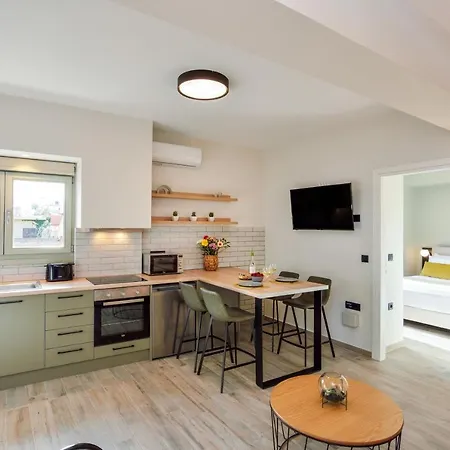 Dandelion Chania (Crete)